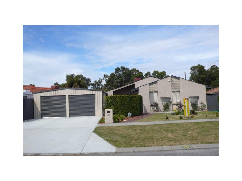 26 Ailsworth Court, Thornlie WA 6108
