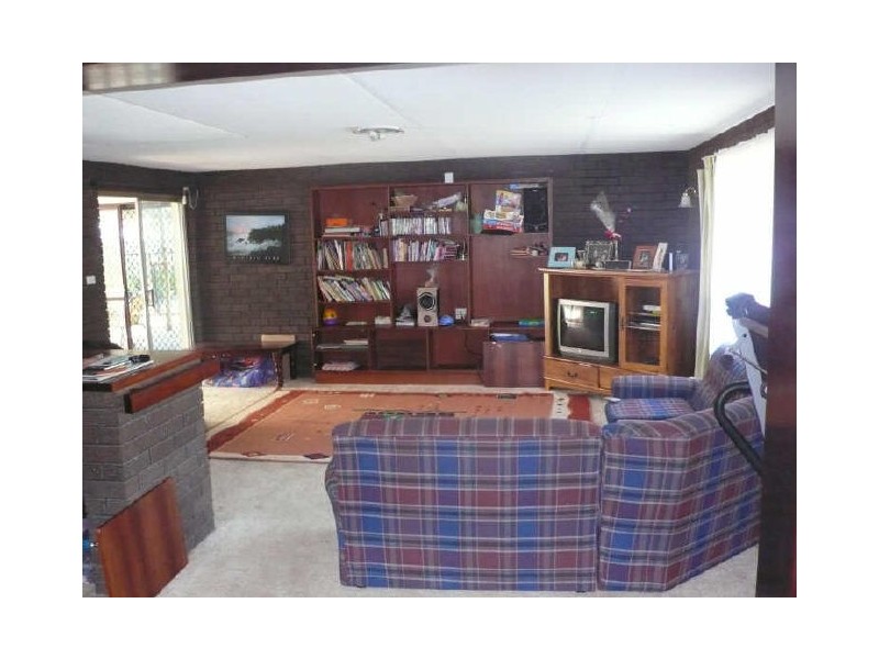 12 Tonbridge Way, Thornlie WA 6108