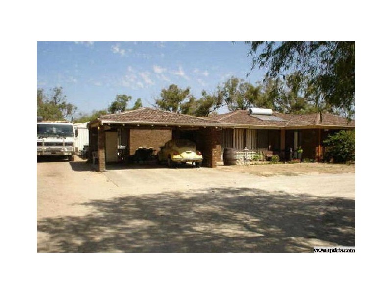 38 River Avenue, Maddington WA 6109