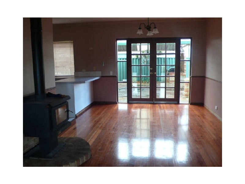 2 Coolie Street, Huntingdale WA 6110