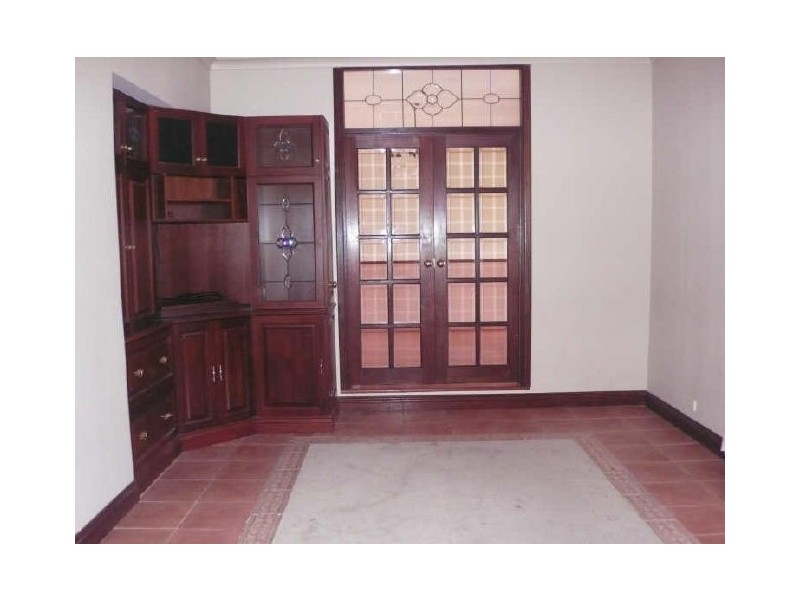 2 Coolie Street, Huntingdale WA 6110