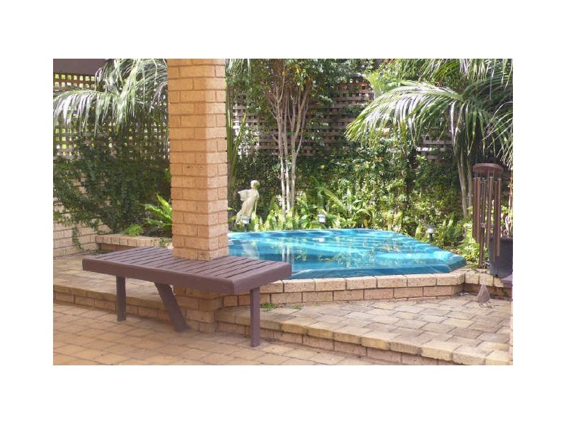 78 Explorer Drive, Thornlie WA 6108