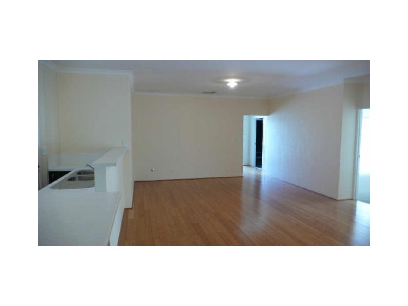 25 Tarradee Circuit, Thornlie WA 6108