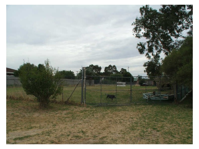 30 Newenden Street, Maddington WA 6109