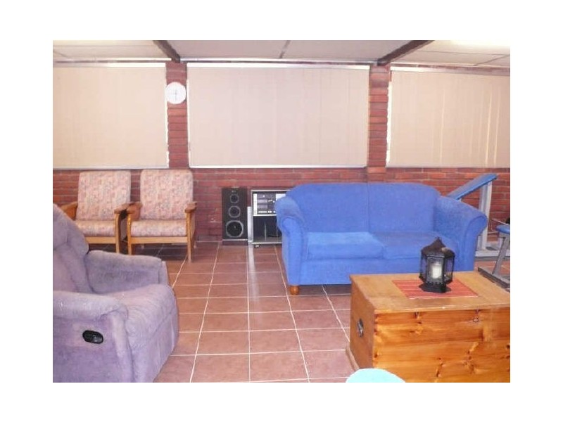 35 Revesby Street, Maddington WA 6109