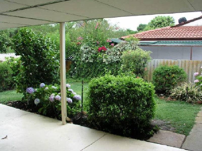 13 Rushbrook Way, Thornlie WA 6108