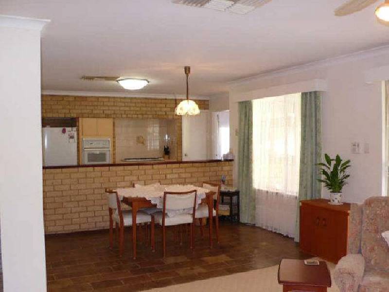 6 Pender Court, Thornlie WA 6108