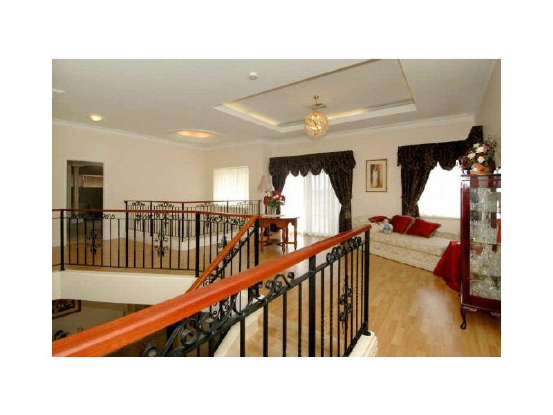 115 Southacre Drive, Canning Vale WA 6155