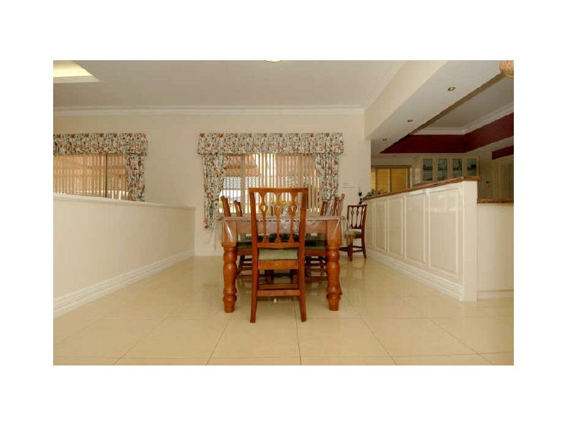 115 Southacre Drive, Canning Vale WA 6155