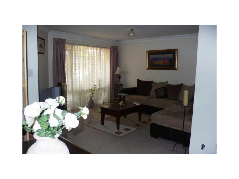 6 Burgandy Court, Thornlie WA 6108