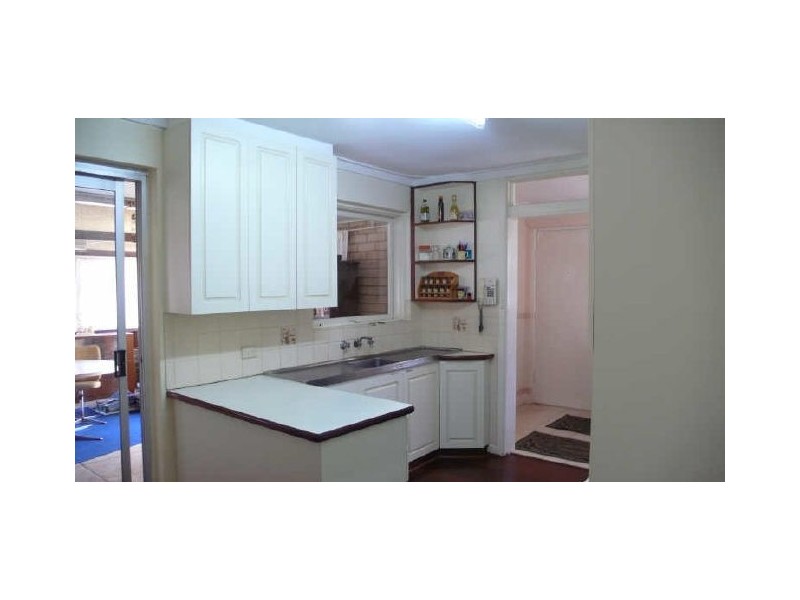 10 Blight Street, Maddington WA 6109