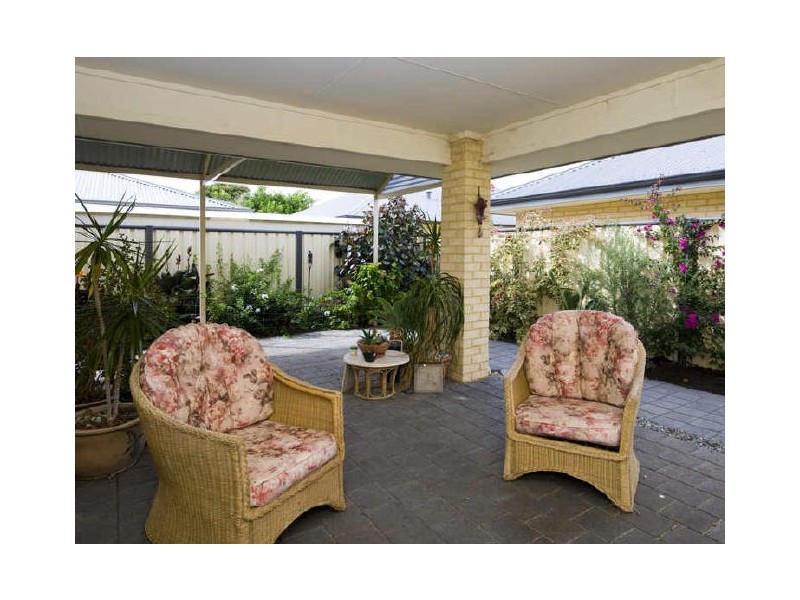 65 Weston Street, Maddington WA 6109