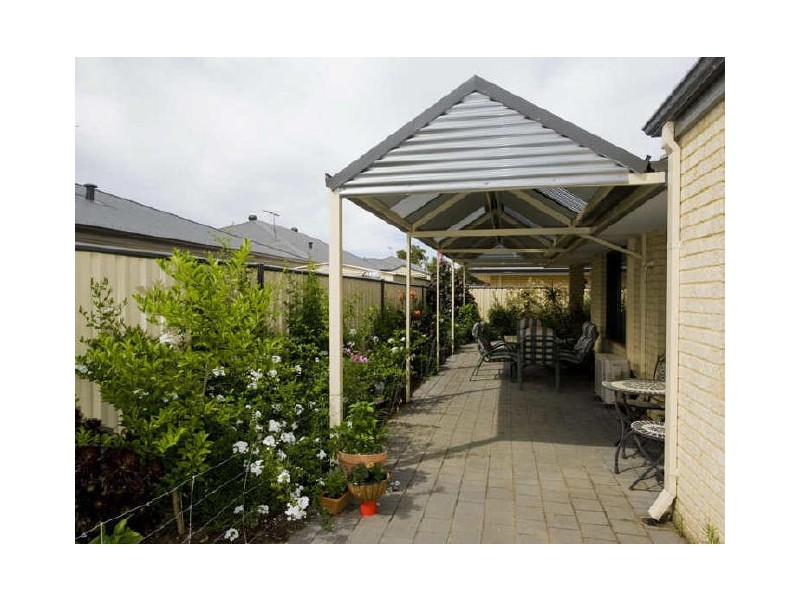 65 Weston Street, Maddington WA 6109