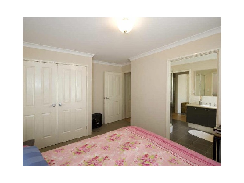 65 Weston Street, Maddington WA 6109