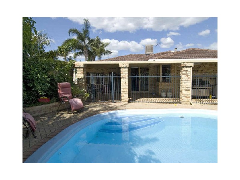 14 Tasman Court, Thornlie WA 6108