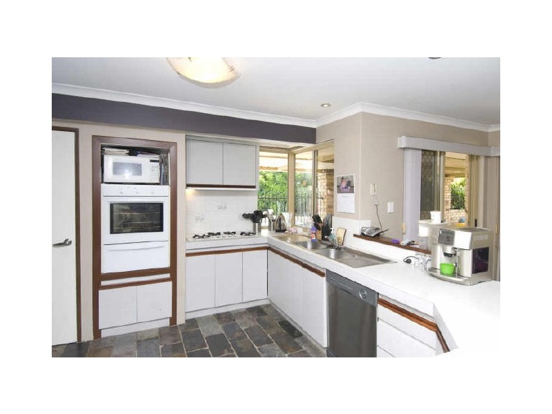 14 Tasman Court, Thornlie WA 6108