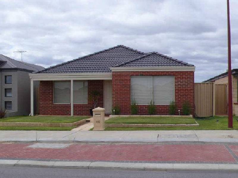 40 Fraser Road North, Canning Vale WA 6155