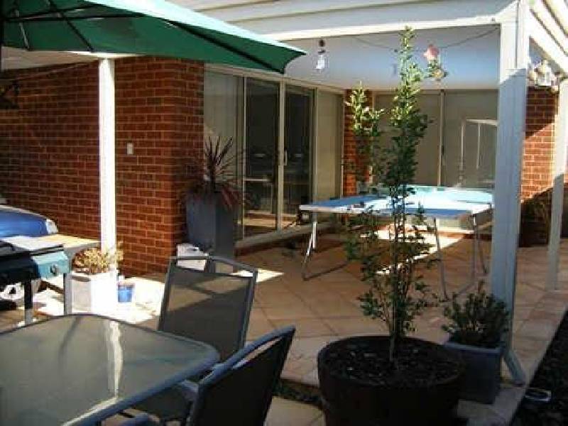 40 Fraser Road North, Canning Vale WA 6155