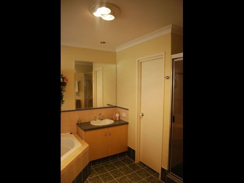 40 Banda Boulevard, Canning Vale WA 6155