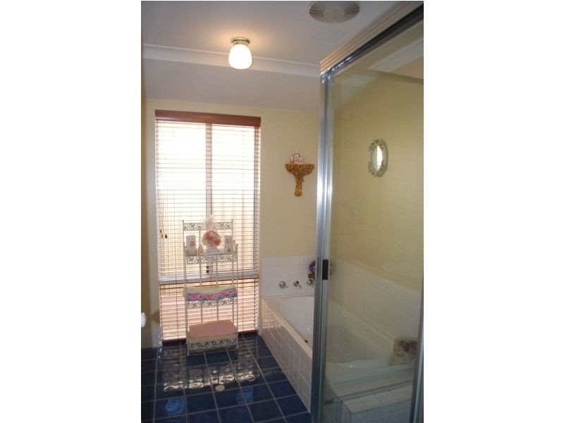 40 Banda Boulevard, Canning Vale WA 6155