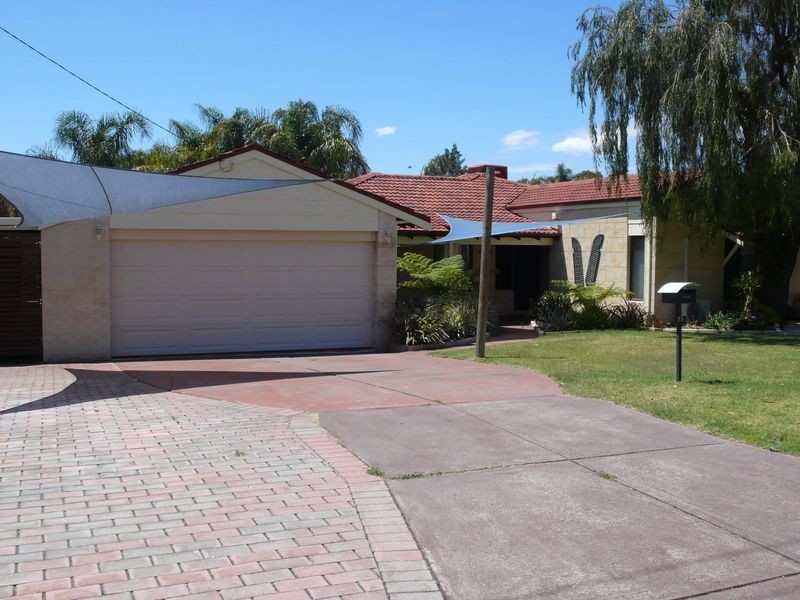 35 Ningaloo Way, Thornlie WA 6108