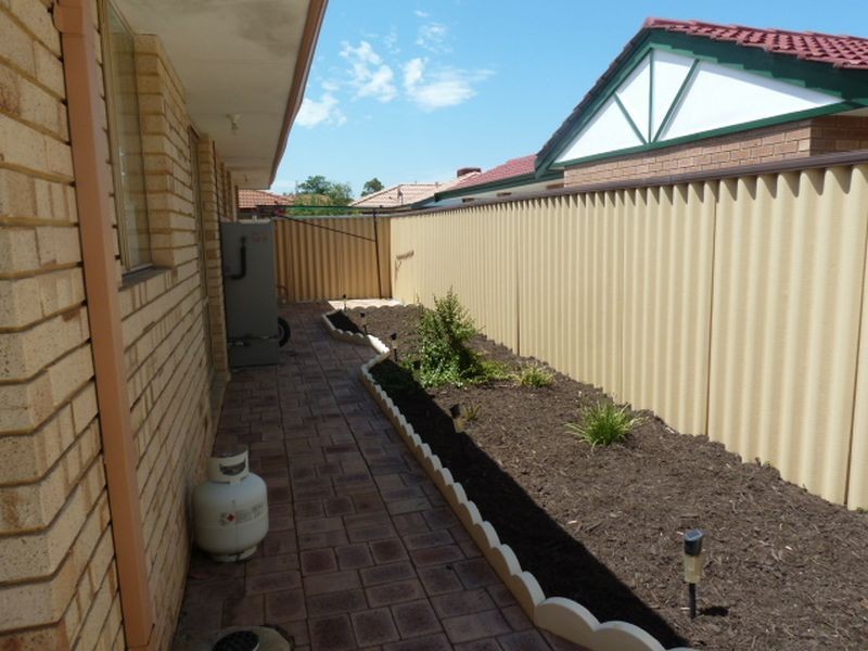 3/12 Auric Place, Maddington WA 6109