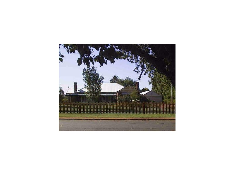 61 River Avenue, Maddington WA 6109