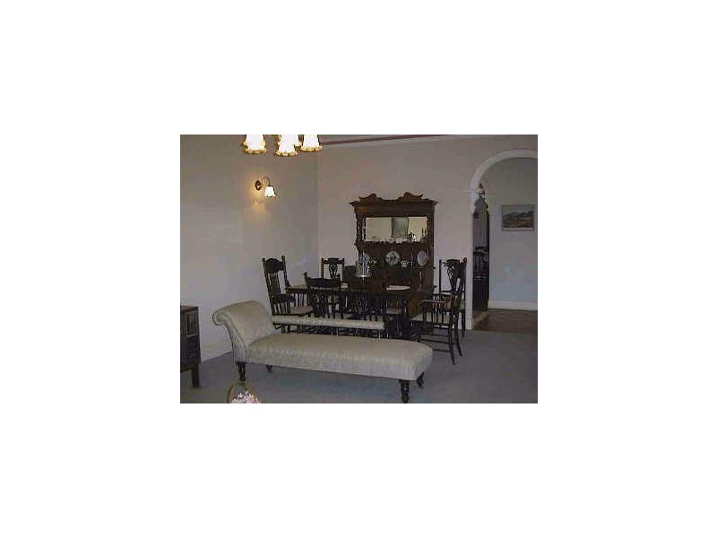 61 River Avenue, Maddington WA 6109