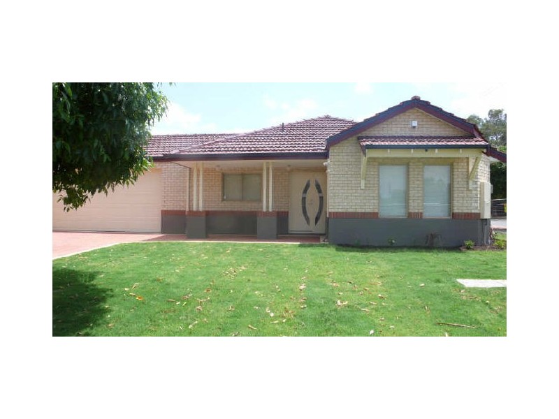 1/33-35 Connemara Drive, Thornlie WA 6108