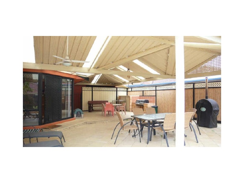 32 Burtonia Place, Canning Vale WA 6155