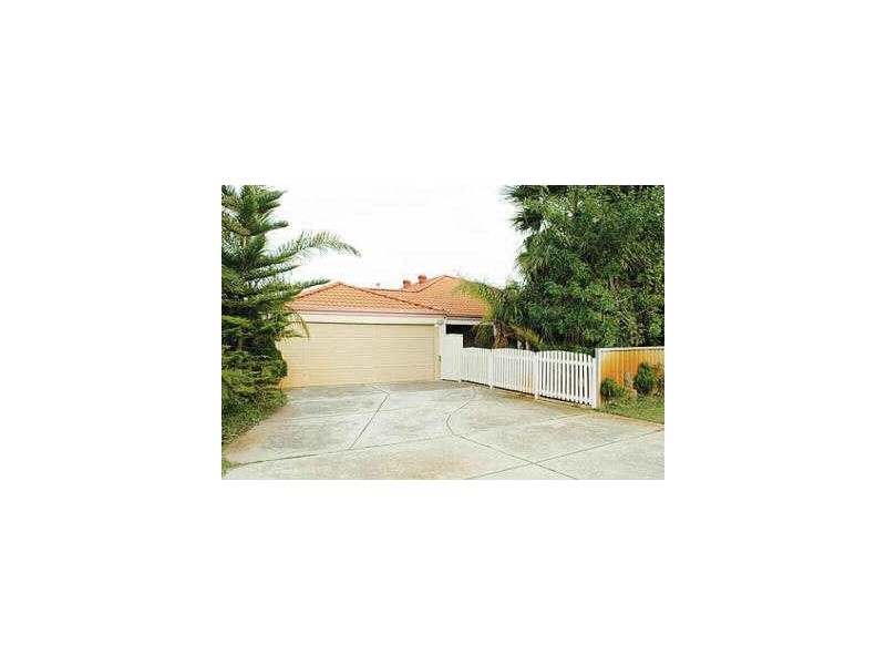 26 Hughes Street, Canning Vale WA 6155