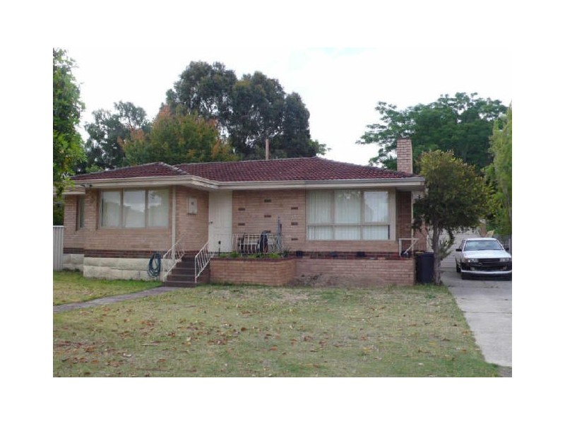 48 Connemara Drive, Thornlie WA 6108