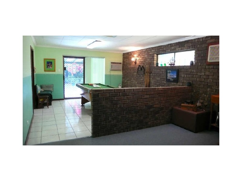 34 Sutherland Drive, Thornlie WA 6108