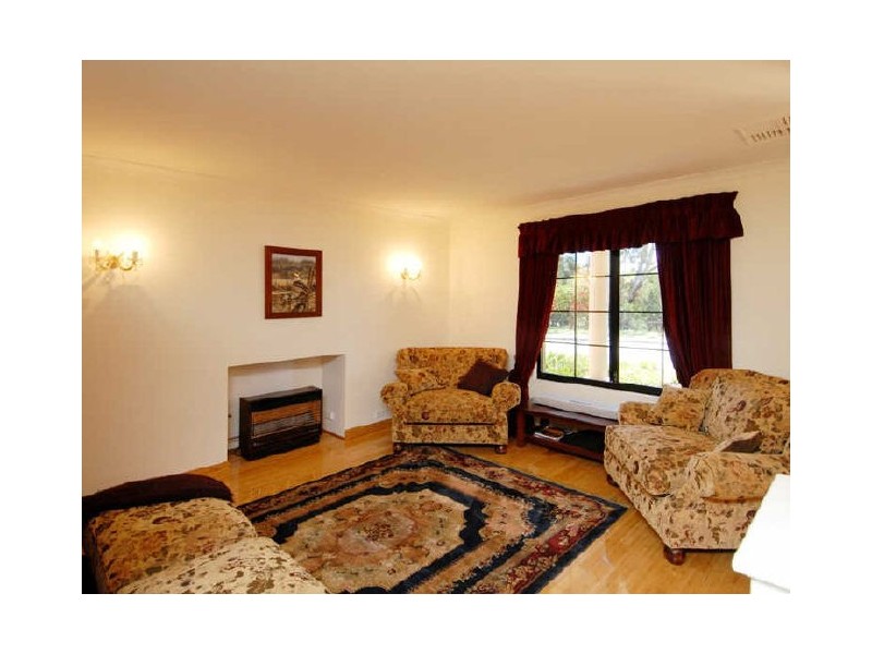 51 Welbeck Road, Canning Vale WA 6155