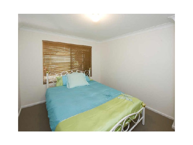 25 Ailsworth Court, Thornlie WA 6108