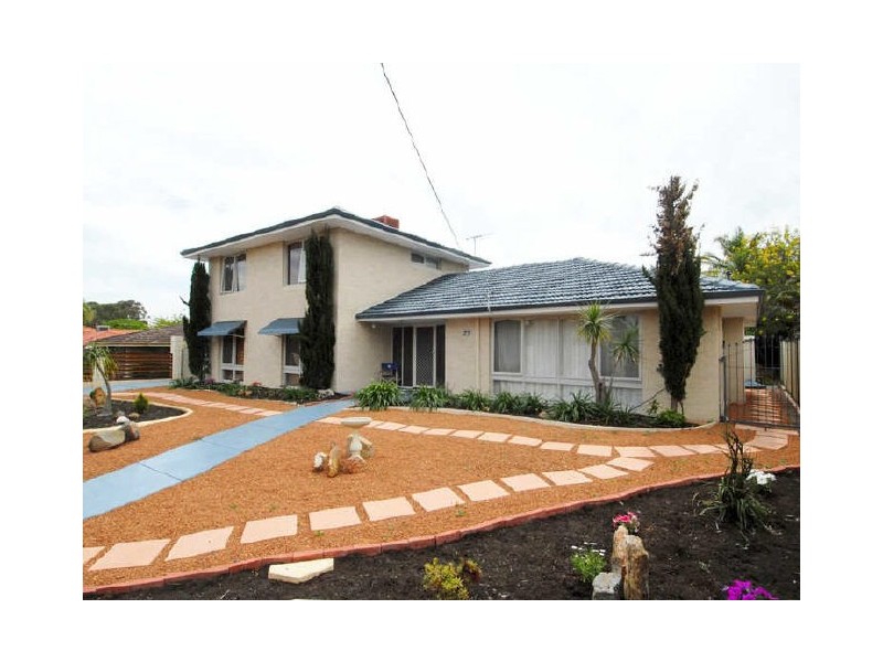 23 Mildenhall Street, Huntingdale WA 6110