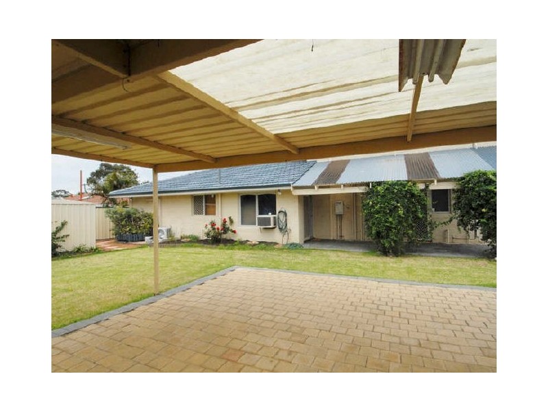 23 Mildenhall Street, Huntingdale WA 6110