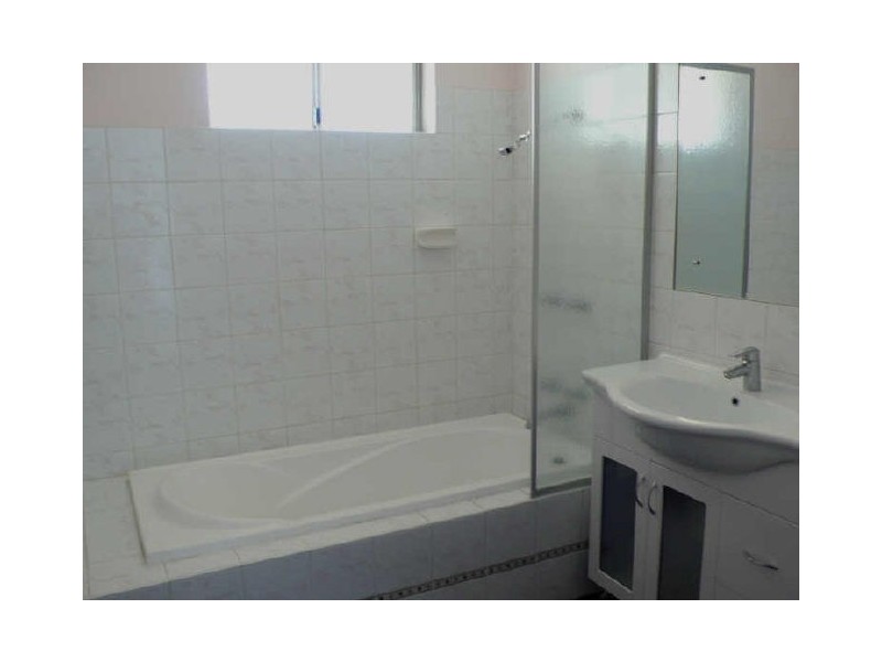 128A Crandon Street, Gosnells WA 6110