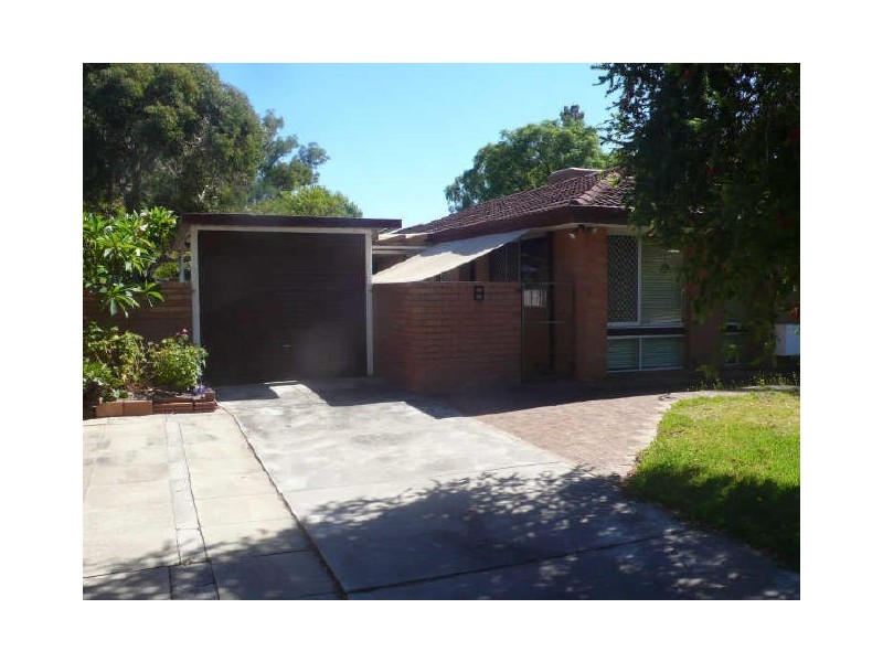 8 Hillegine Court, Gosnells WA 6110