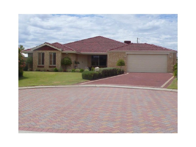 8 Strutt Parkway, Southern River WA 6110