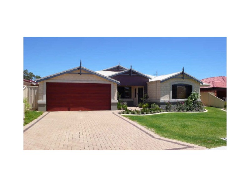 9 Coulteri Nook, Canning Vale WA 6155