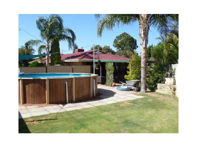 23 Rushbrook Way, Thornlie WA 6108