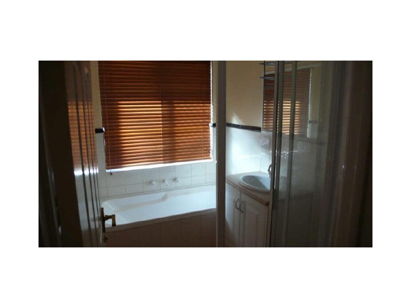 9 Marbella Avenue, Seville Grove WA 6112