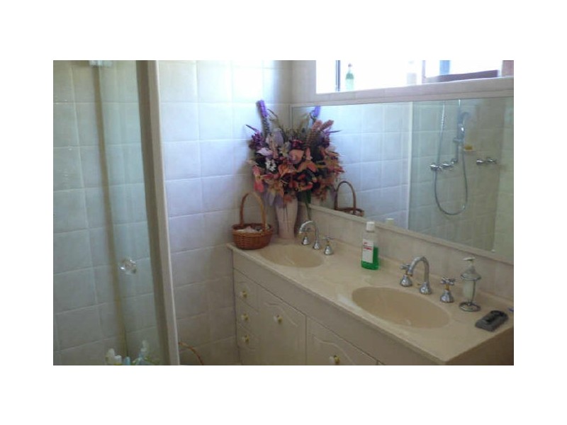 3 Coronet Court, Thornlie WA 6108