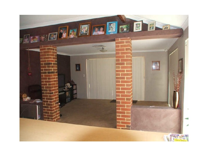 3 Exmouth Place, Thornlie WA 6108