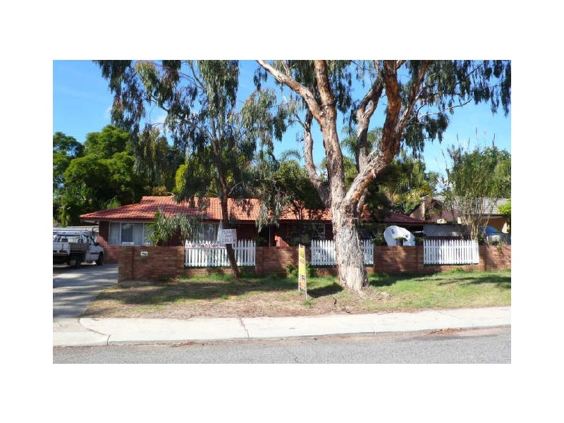 59 McNamara Drive, Thornlie WA 6108
