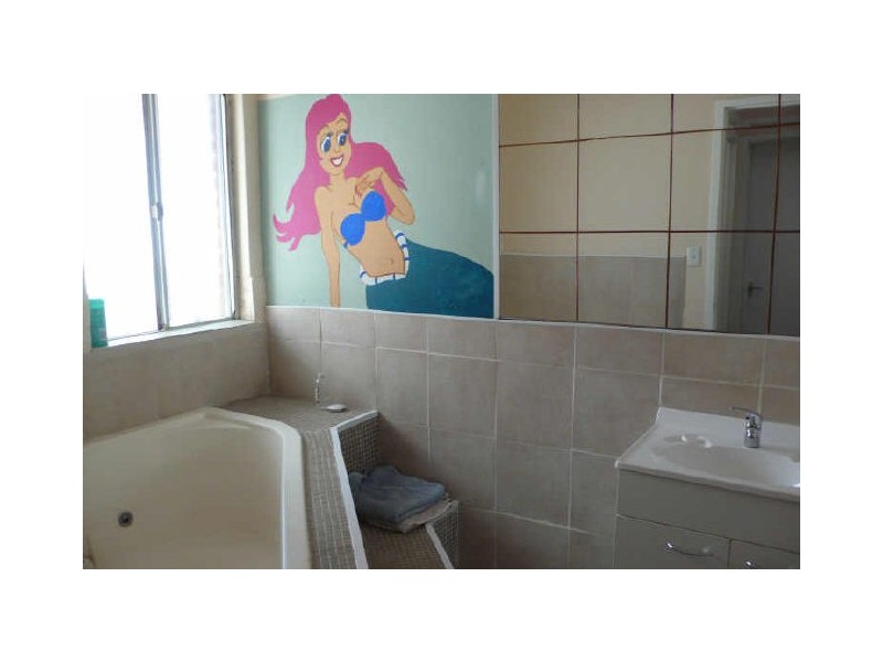 59 McNamara Drive, Thornlie WA 6108