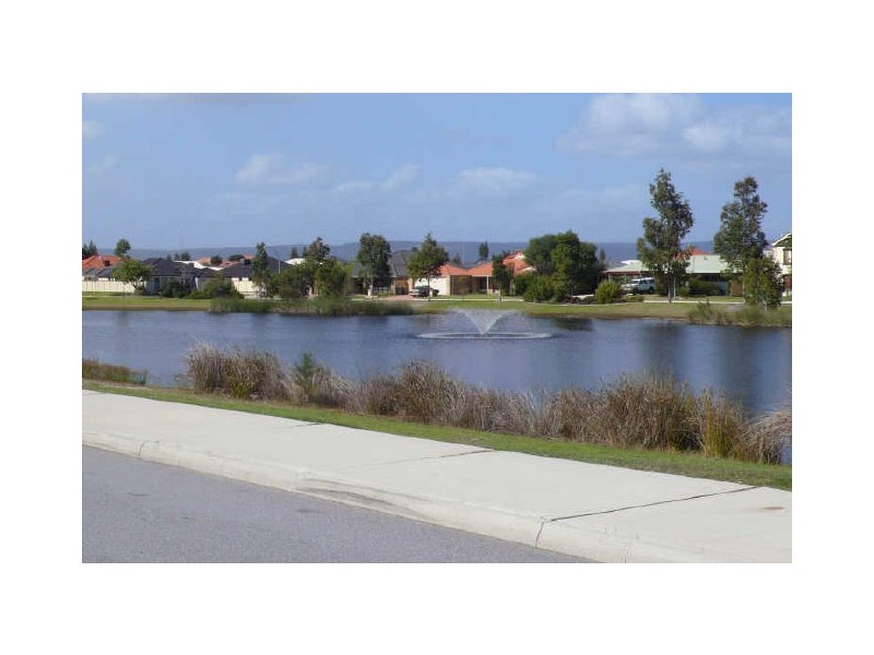 19 Cordata Street, Canning Vale WA 6155