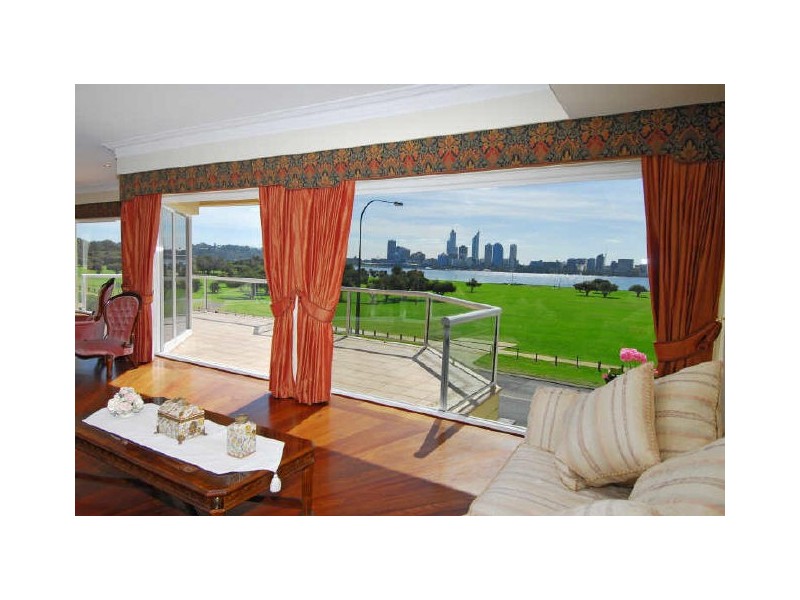 207 Mill Point Road, South Perth WA 6151