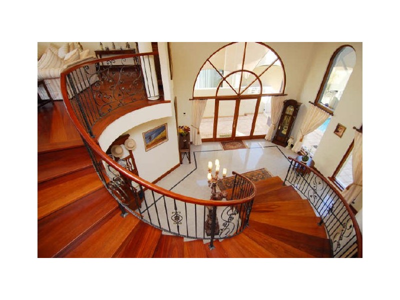 207 Mill Point Road, South Perth WA 6151